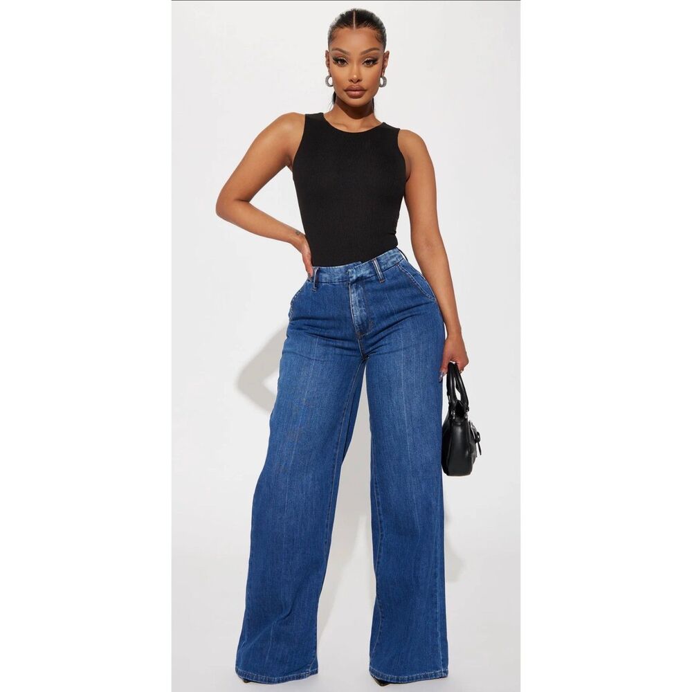 Fashion Nova Finly Flowy Trouser Jeans Dark Wash Size 13 NWT